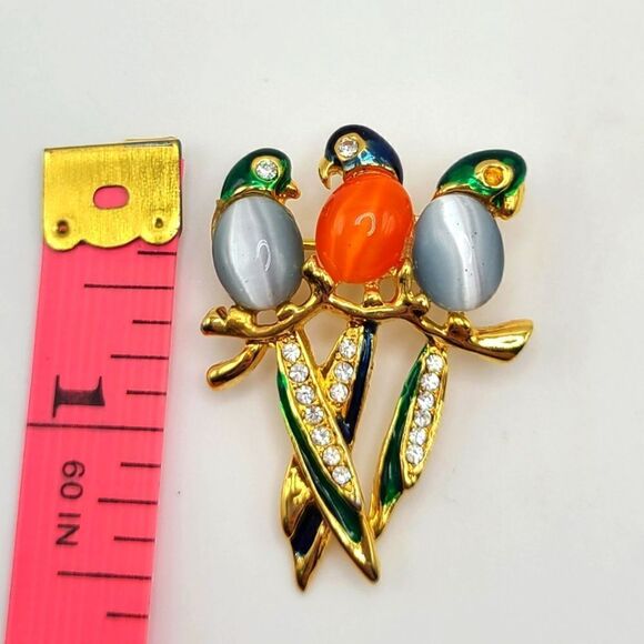 Vintage Jelly Belly Bird Parrot pin brooch, Moonstone goldtone - Picture 3 of 3